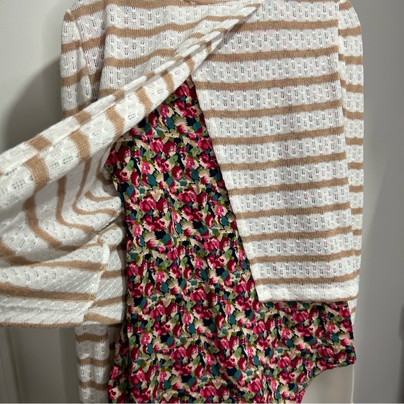 Postmark Anthropologie Layered Floral Stripes Sweater Pullover Top Size Medium - Picture 3 of 10